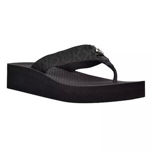 Calvin Klein Women’s Platform Flip Flops Black Sandals Size 7 Summer Beach new